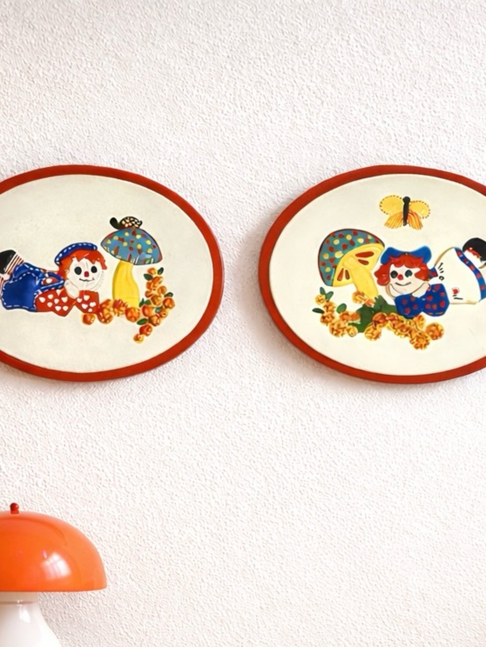 Vintage 70s Raggedy Ann and Andy Oval Ceramic Chalkware Wall Hangings